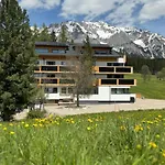 Waldrand Ramsau am Dachstein