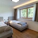 Waldrand - By Mynests Ramsau am Dachstein