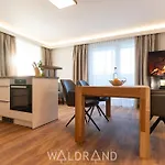 Waldrand - By Mynests Ramsau am Dachstein