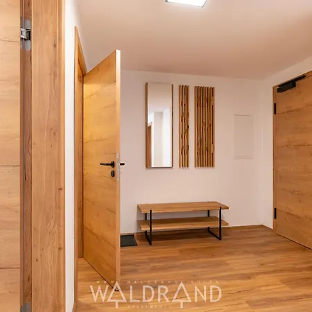 Waldrand - By Mynests * רמסאו אם דכשטיין