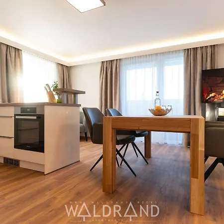 Waldrand - By Mynests Ramsau am Dachstein