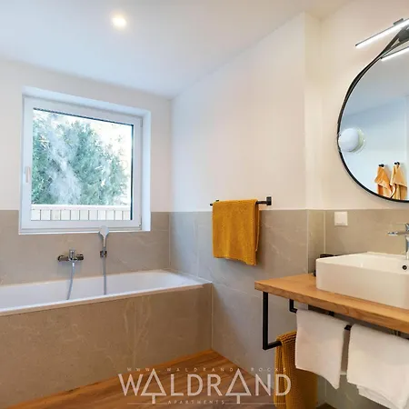 Waldrand - By Mynests *